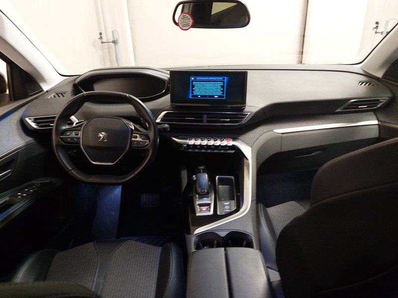 Peugeot 3008 BlueHDi 130 automatik Allure • ACC • AHK, fotografija 16