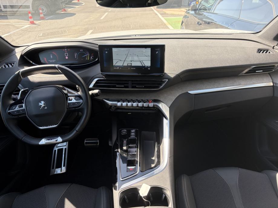 PEUGEOT 3008 GT 1,2 HYBRID 136 DCS6, fotografija 6