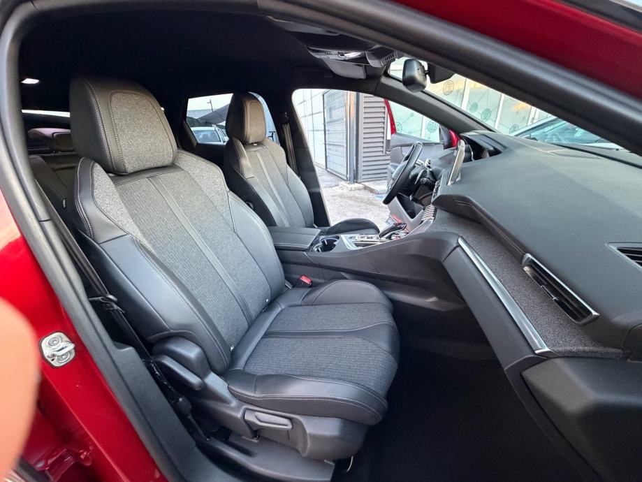 Peugeot 3008 GT-line 1,5 BlueHDI, fotografija 8