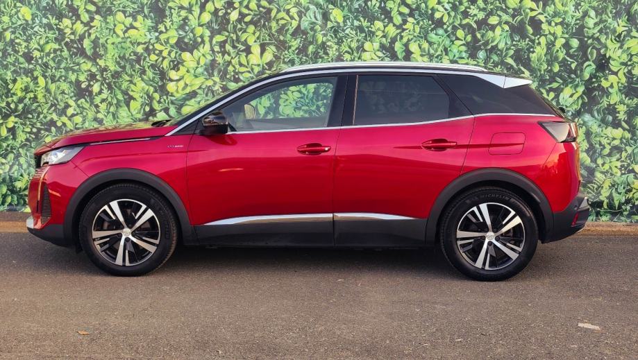 Peugeot 3008 GT PLUG IN HYBRID 225 AUTOMATIK, JAMSTVO, fotografija 4