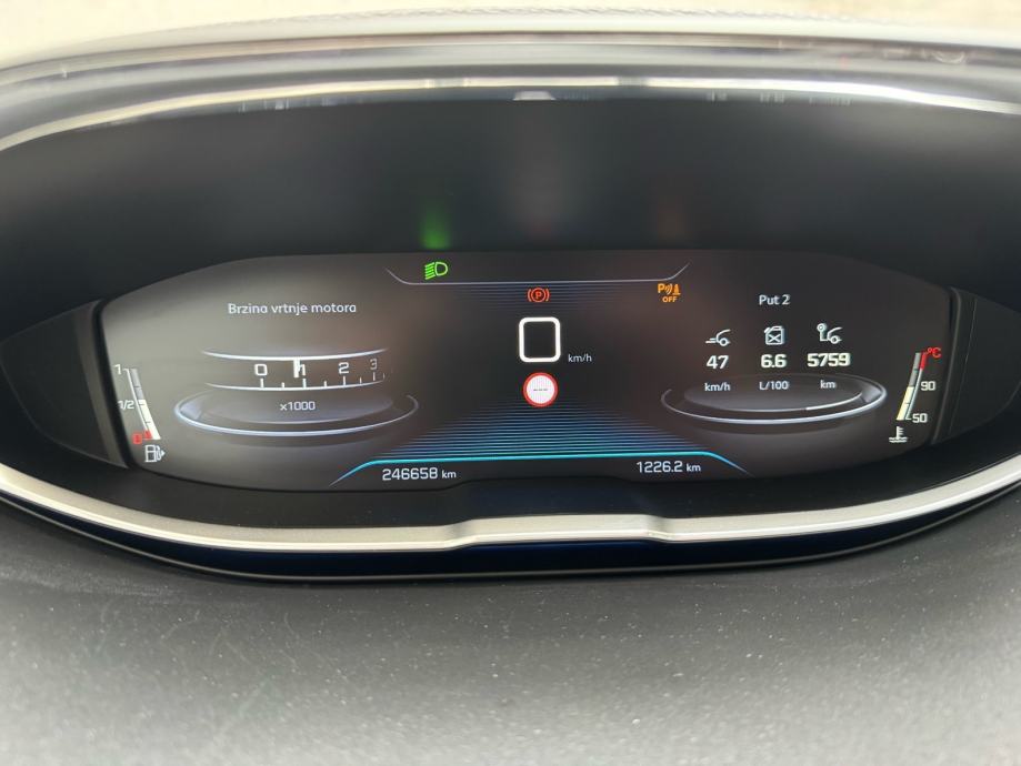 Peugeot 3008 HDI, fotografija 6