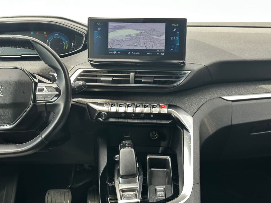 Peugeot 3008 HYBRID 225 ALLURE | 24MJ JAMSTVA | U PDV-U, fotografija 15