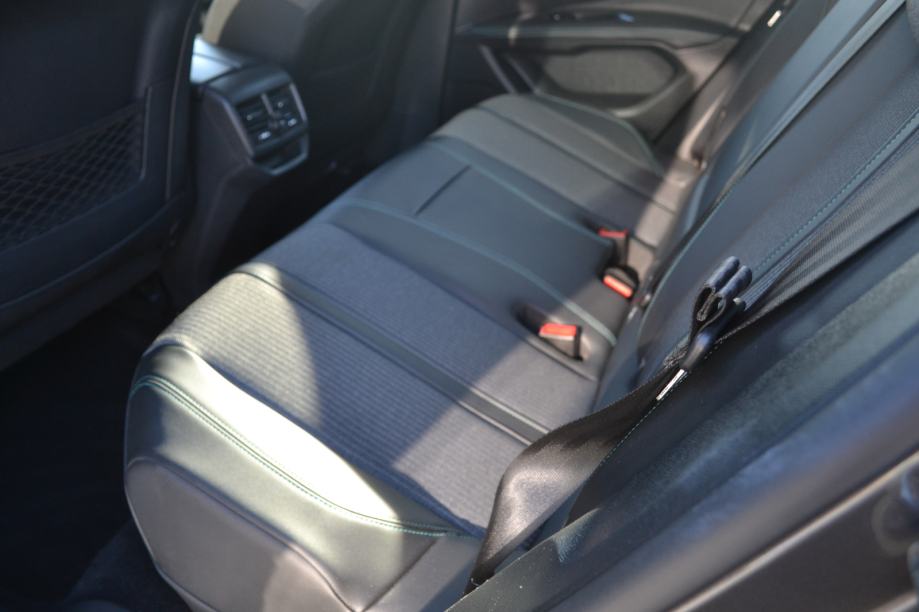Peugeot 3008 HYBRID 225 automatik *** rata 275€ *** BEZ UČEŠĆA ***, fotografija 9