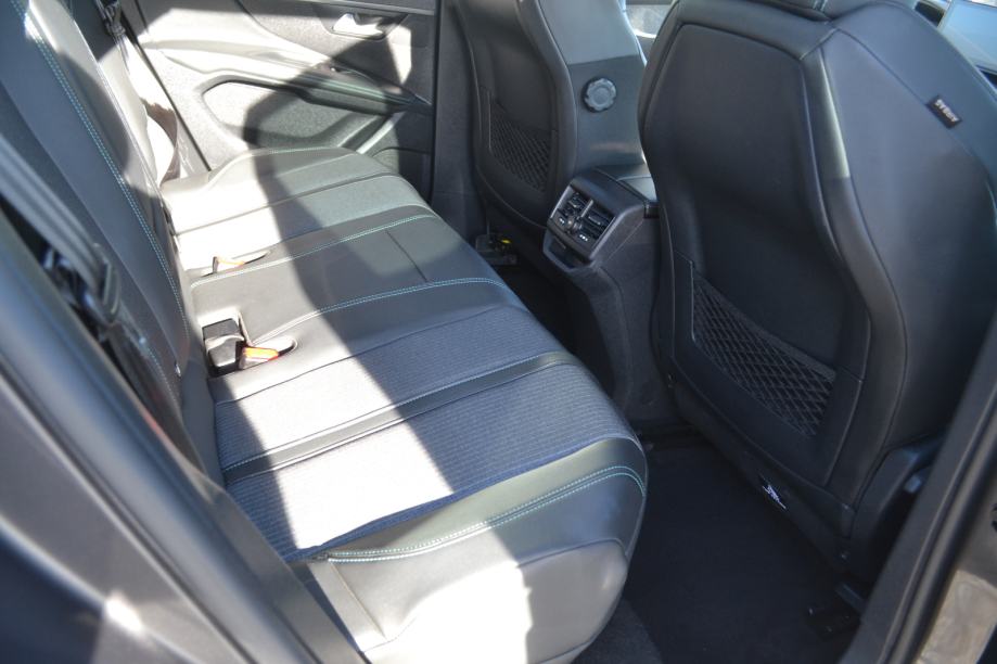 Peugeot 3008 HYBRID 225 automatik *** rata 275€ *** BEZ UČEŠĆA ***, fotografija 11