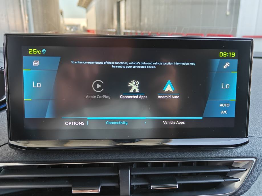 Peugeot 3008 PHEV 225 KS, GT, Automatik, Grij. sjedala, Jamstvo, fotografija 16