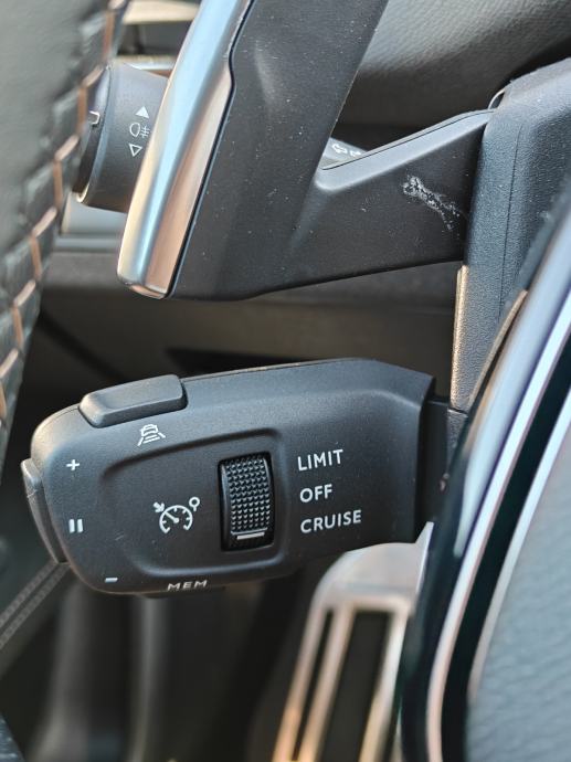 Peugeot 3008 PHEV 225 KS, GT, Automatik, Grij. sjedala, Jamstvo, fotografija 19