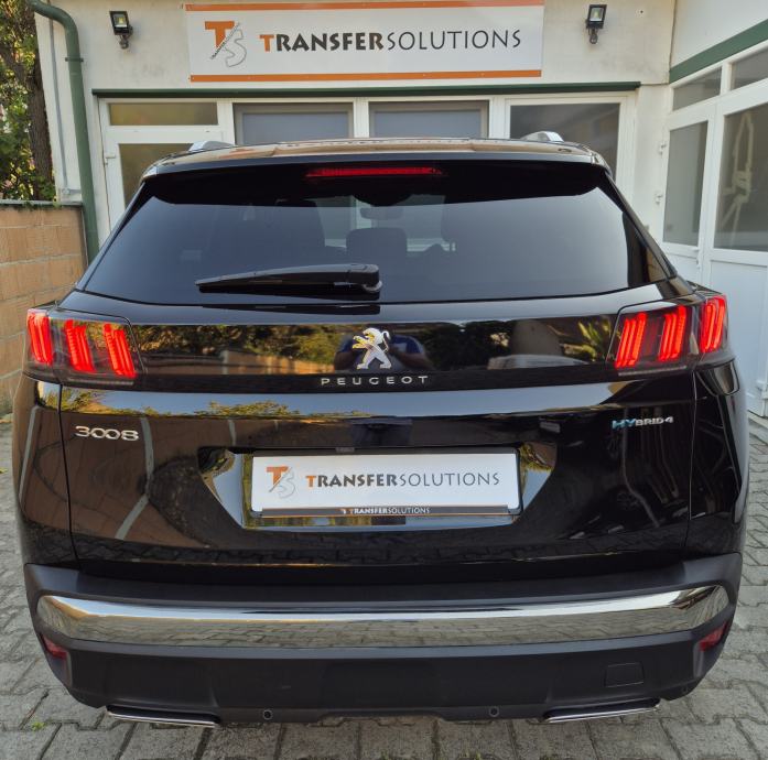Peugeot 3008 HYBRID4 300 e-EAT8 GT Pack, fotografija 3