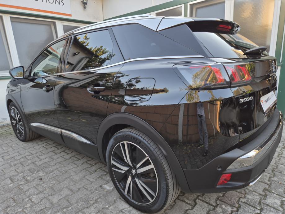 Peugeot 3008 HYBRID4 300 e-EAT8 GT Pack, fotografija 2