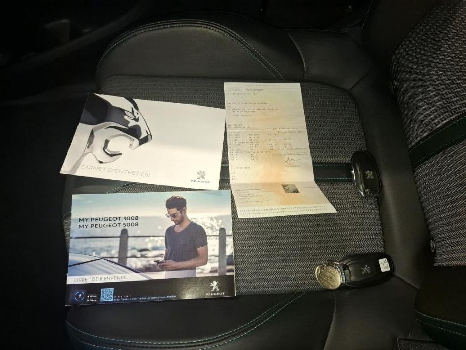 Peugeot 3008 PHEV,225KS automatik, do registracije 15950€, fotografija 6