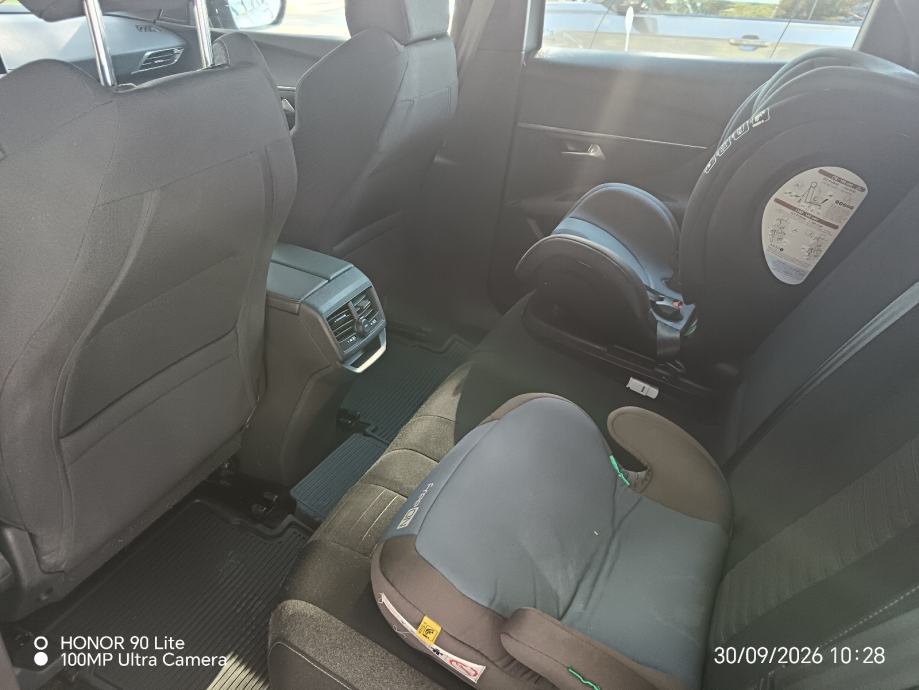Peugeot 3008,2024g,27tkm,reg.01/27,tvornicko jamstvo, cijena 25000e, fotografija 8