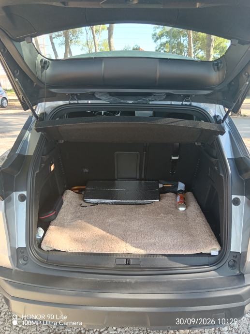 Peugeot 3008,2024g,27tkm,reg.01/27,tvornicko jamstvo, cijena 25000e, fotografija 9