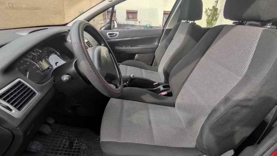 Peugeot 307 1,4 16V, fotografija 5