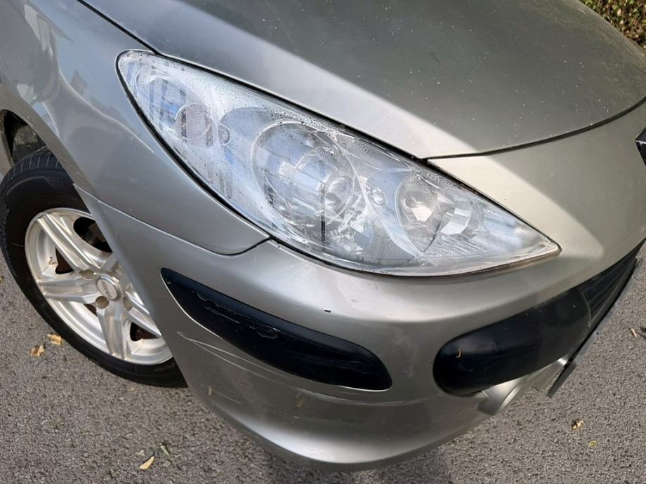 PEUGEOT 307 1.6 HDi 90 KS – 2007. god, 5 vrata, alu felge, fotografija 12