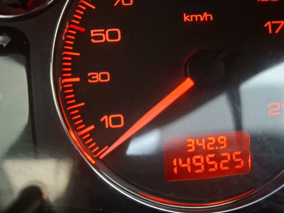 Peugeot 307 1.6 HDI,90 KS, SAMO 149000 KM, POTVRDA O KM, VRHUNSKI !, fotografija 8
