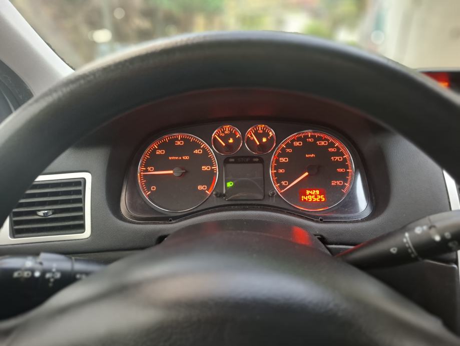 Peugeot 307 1.6 HDI,90 KS, SAMO 149000 KM, POTVRDA O KM, VRHUNSKI !, fotografija 12