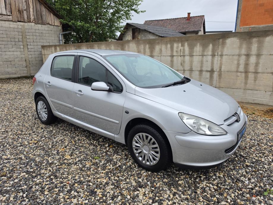 Peugeot 307 1,6 HDi =KLIMA= REG 1 GOD = DOBAR AUTO=, fotografija 19