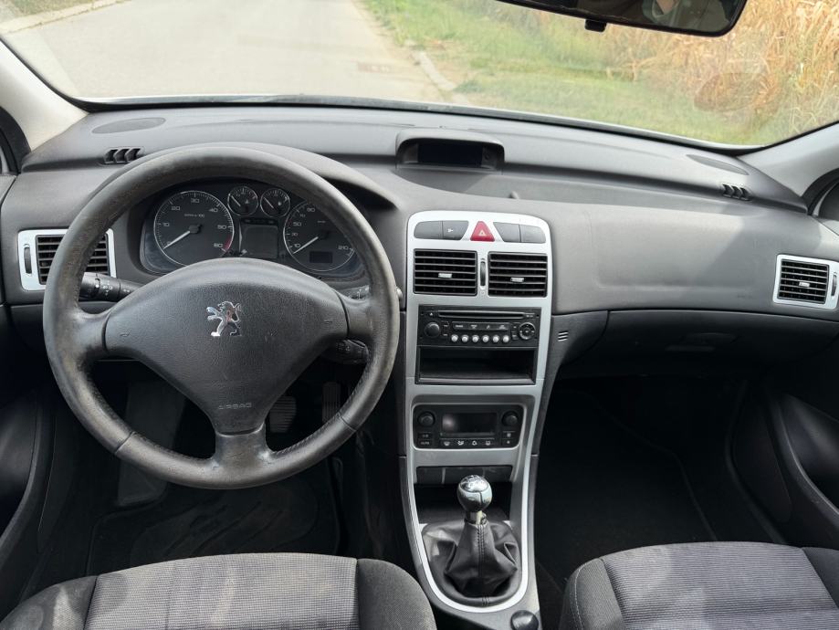 Peugeot 307 SW 1,6 16V HDi, fotografija 7