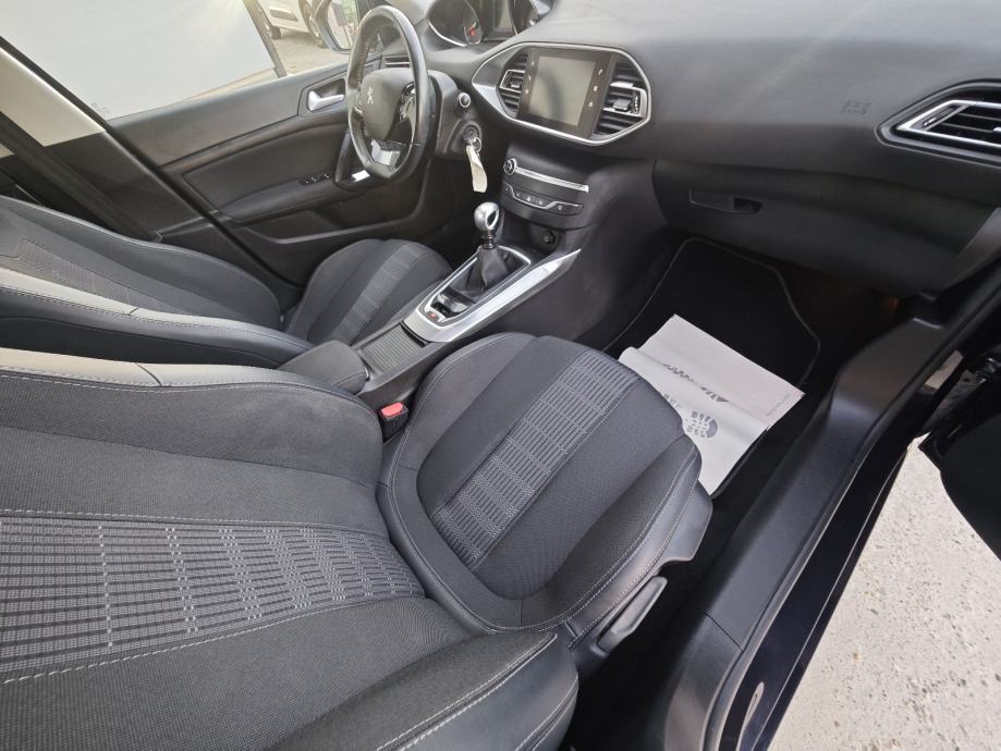 Peugeot 308 1,2 Allure,Jamstvo 12 mj.,Kartice Rate, fotografija 15