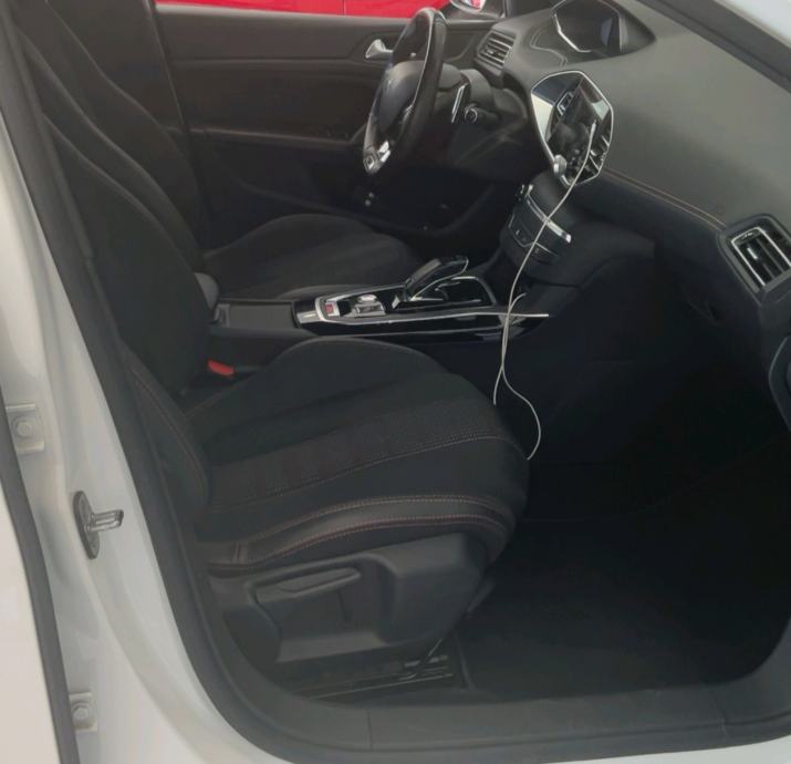 Peugeot 308 1,2 EAT8 ● GT-LINE ● VIRTUAL - LED - KAMERA ● 89.000 km, fotografija 13