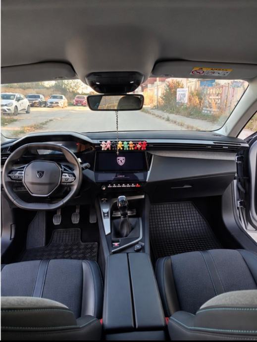 Peugeot 308 1,2, fotografija 7