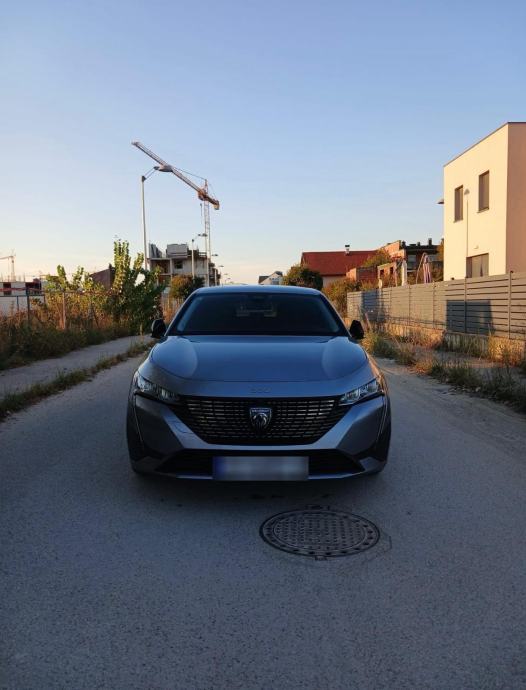 Peugeot 308 1,2, fotografija 3