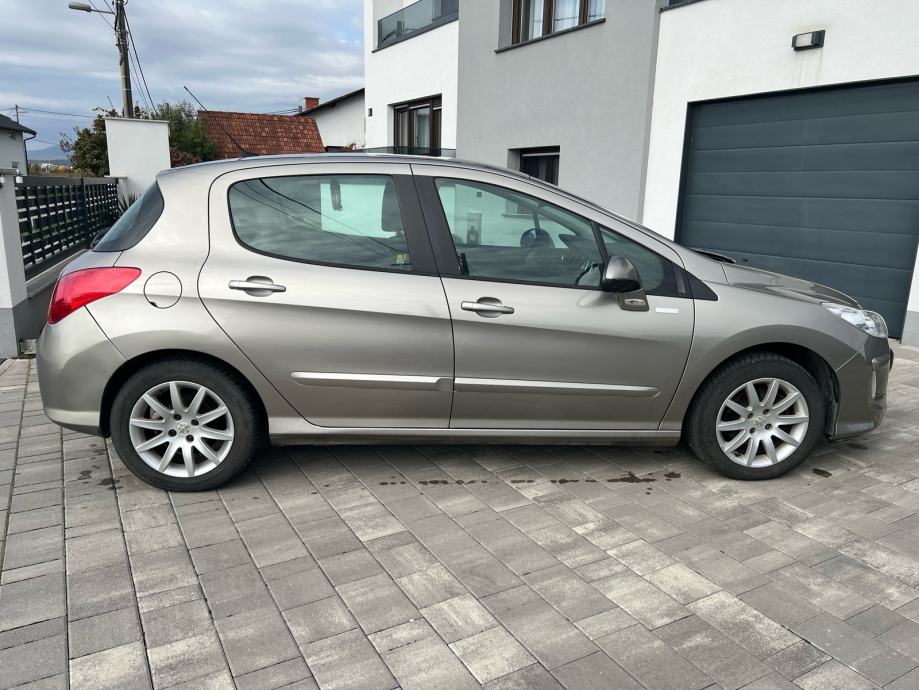 PEUGEOT 308 1,4 16V VTi ***AUTOMATSKA KLIMA,EL STAKLA***, fotografija 9
