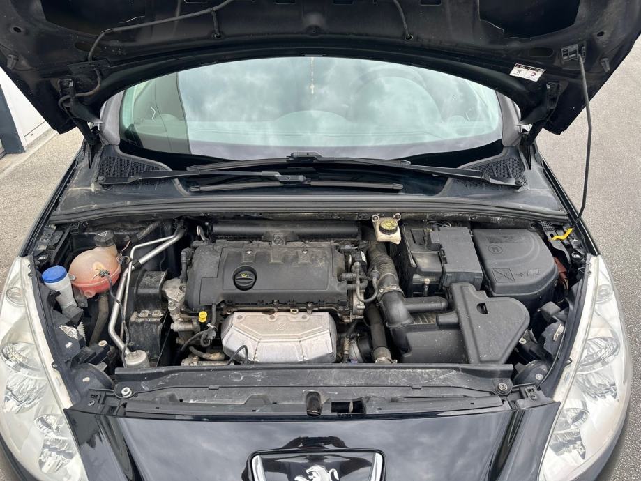 Peugeot 308 1,4 16V VTi, fotografija 15