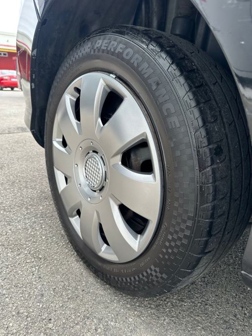 Peugeot 308 1,4 16V VTi, fotografija 17