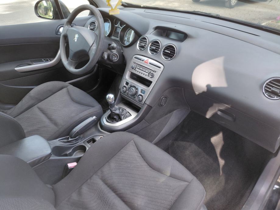 Peugeot 308 1,4 16V VTi, pogled izvana - slika 3