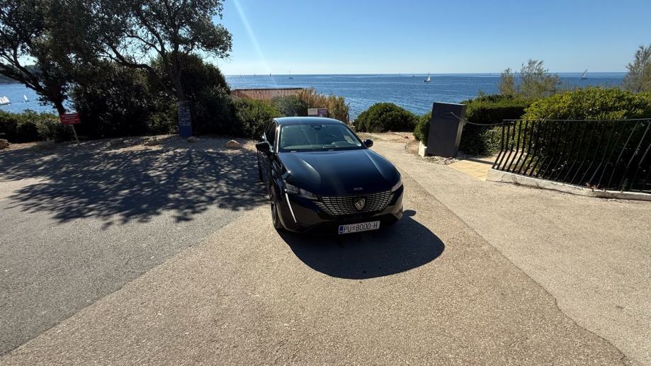 Peugeot 308 1,5 automatik, fotografija 3