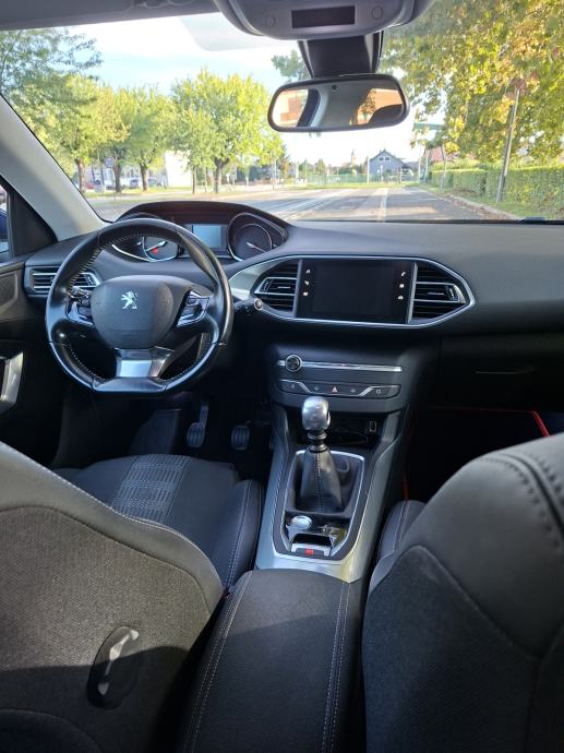 Peugeot 308 1,5 BlueHDi Alure, fotografija 6