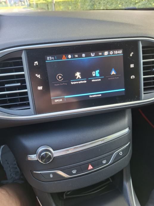 Peugeot 308 1,5 BlueHDi Alure, fotografija 9