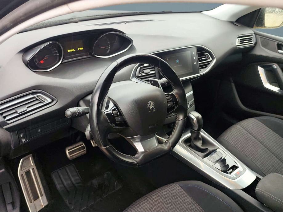 Peugeot 308 1,5 HDI 130KS**AUTOMATIK**, fotografija 7