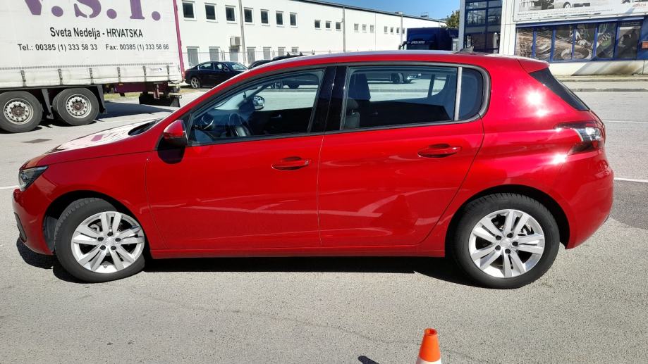 Peugeot 308 1,5 BlueHDi, fotografija 5