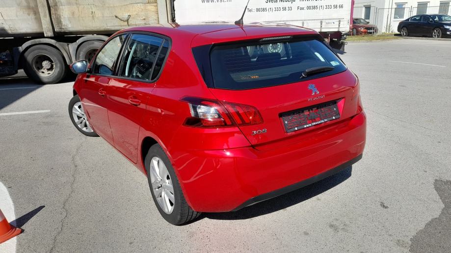 Peugeot 308 1,5 BlueHDi, fotografija 6