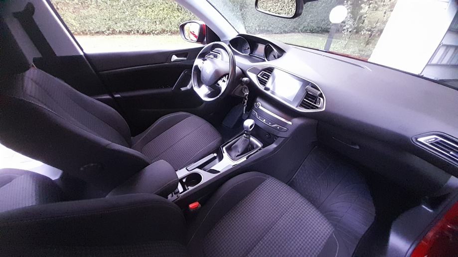 Peugeot 308 1,5 BlueHDi, fotografija 10