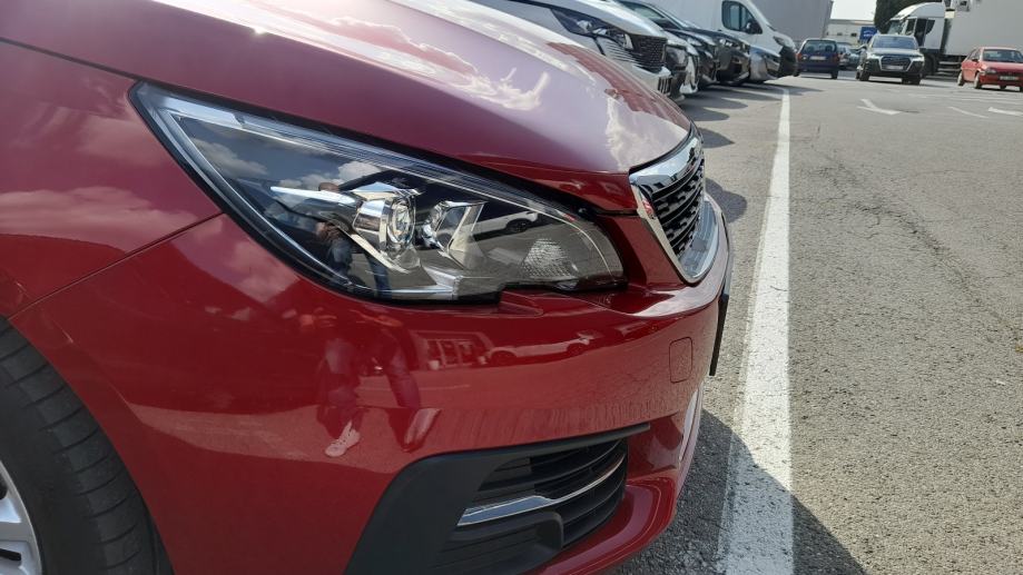 Peugeot 308 1,5 BlueHDi, fotografija 14