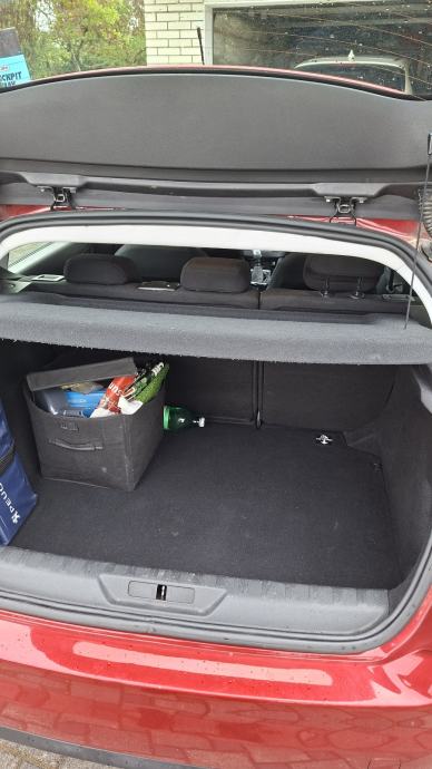 Peugeot 308 1,5 BlueHDi, fotografija 16