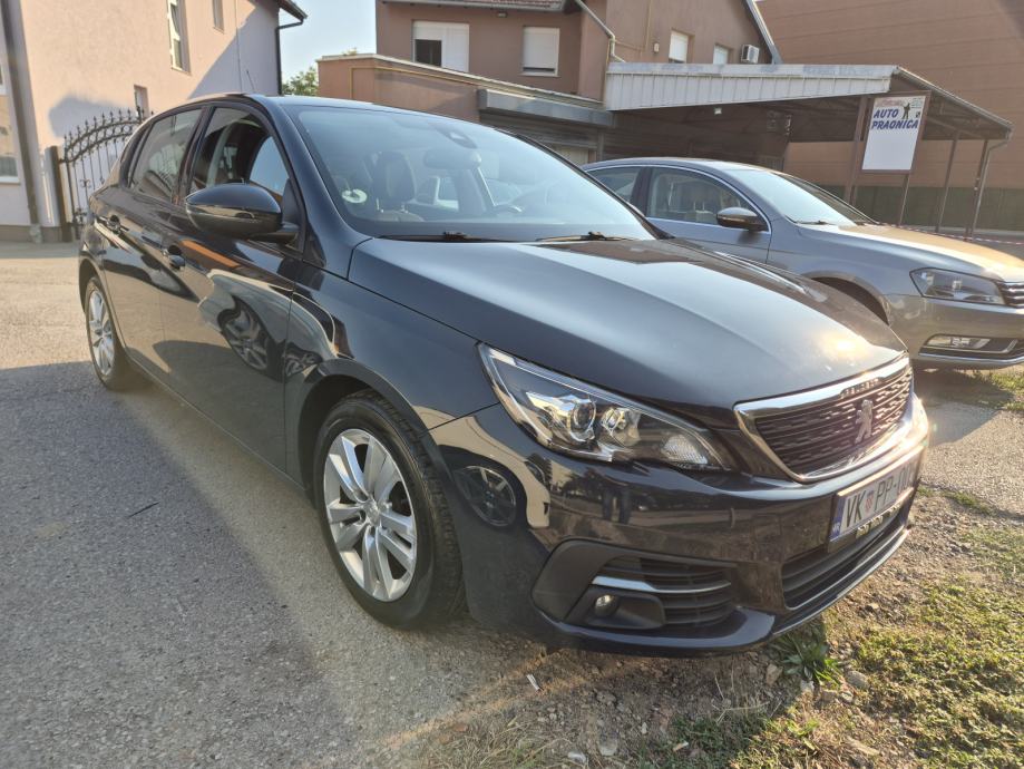 Peugeot 308 1,5 BlueHDi, fotografija 15