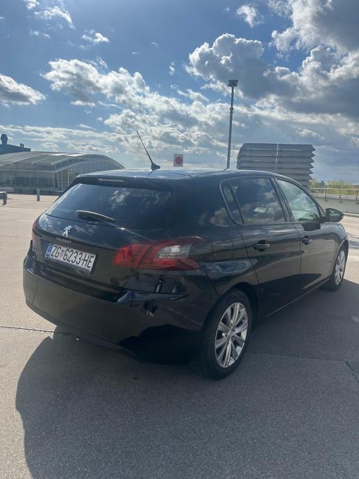 Peugeot 308 1,5 BlueHDi, fotografija 5
