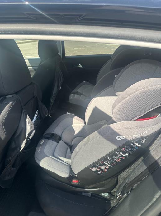 Peugeot 308 1,5 BlueHDi, fotografija 9