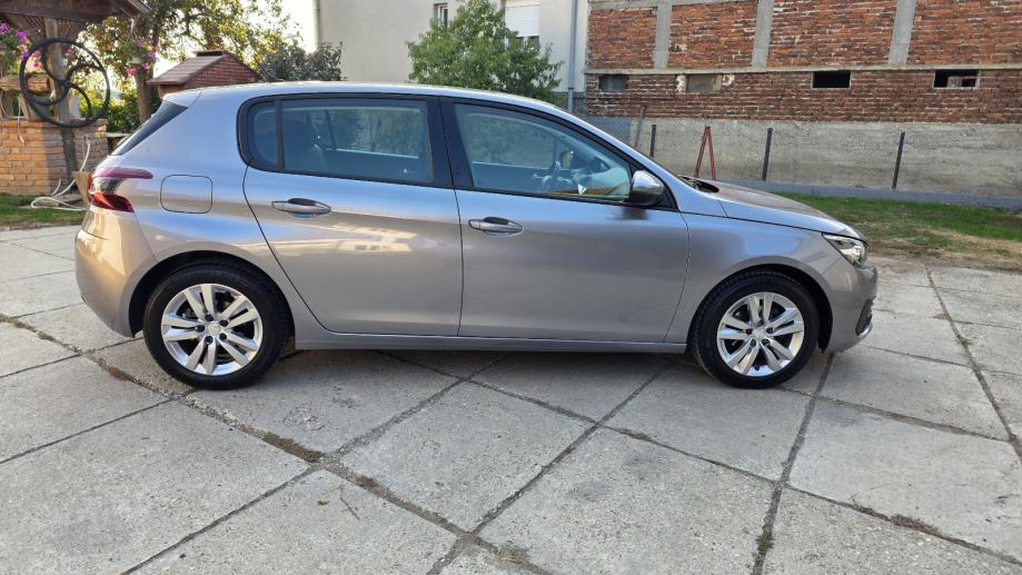 Peugeot 308 1,5 BlueHDi, fotografija 5