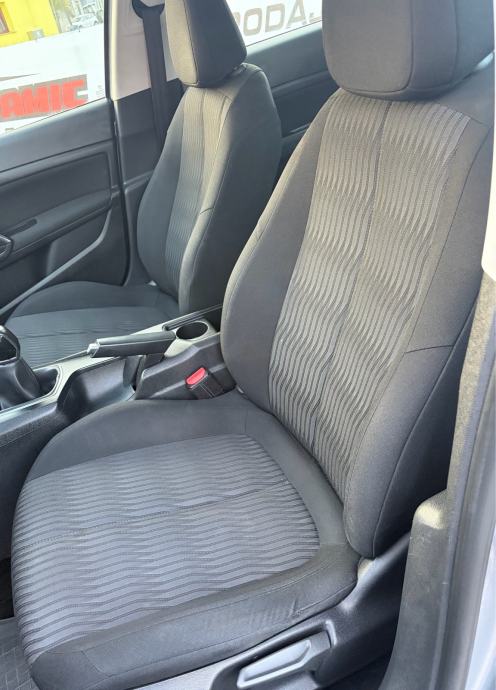 Peugeot 308 1,6 BlueHDi 2015g. Reg do 05/27 u sustavu PDV-a, fotografija 8