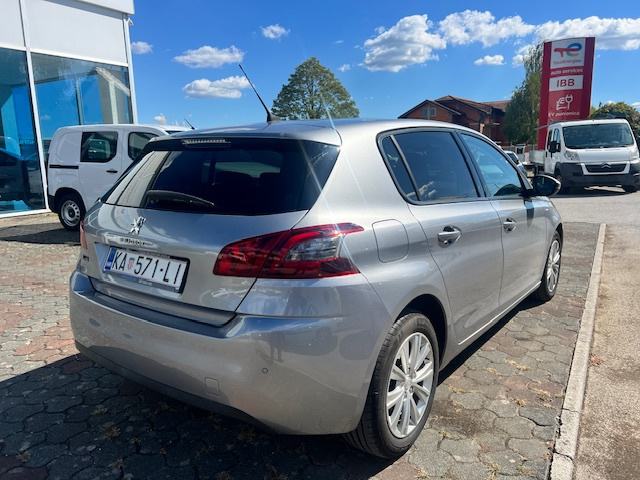 Peugeot 308 1.6 BlueHDI, fotografija 5