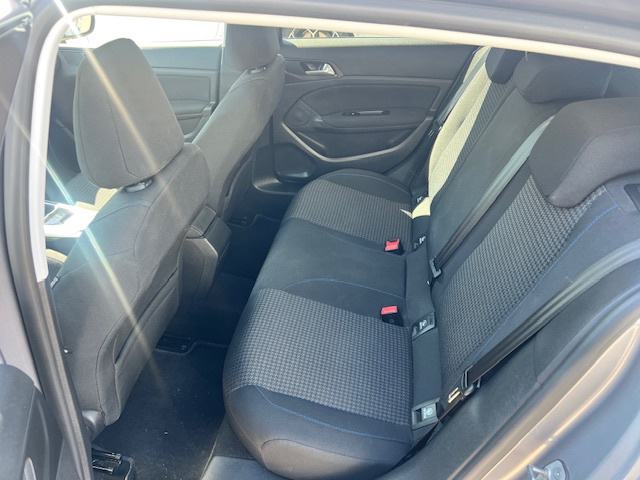 Peugeot 308 1.6 BlueHDI, fotografija 10