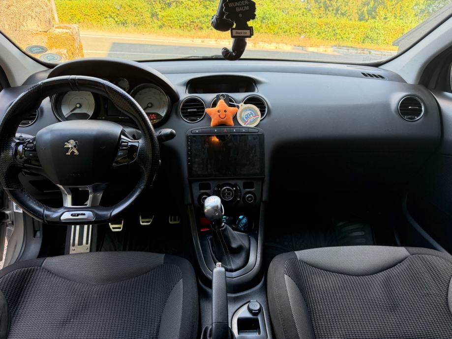 Peugeot 308 1.6 HDi 82 kw cijena dogovor registriran do 28.09.2027, fotografija 11