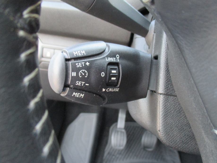 Пежо 308 настроить радио
