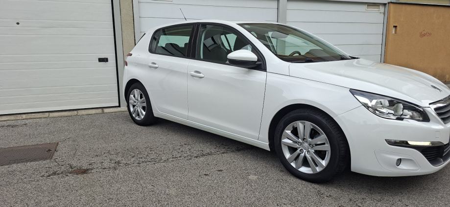 Peugeot 308 1,6 HDi, 1. VLASNIK, ZAGREB, fotografija 2
