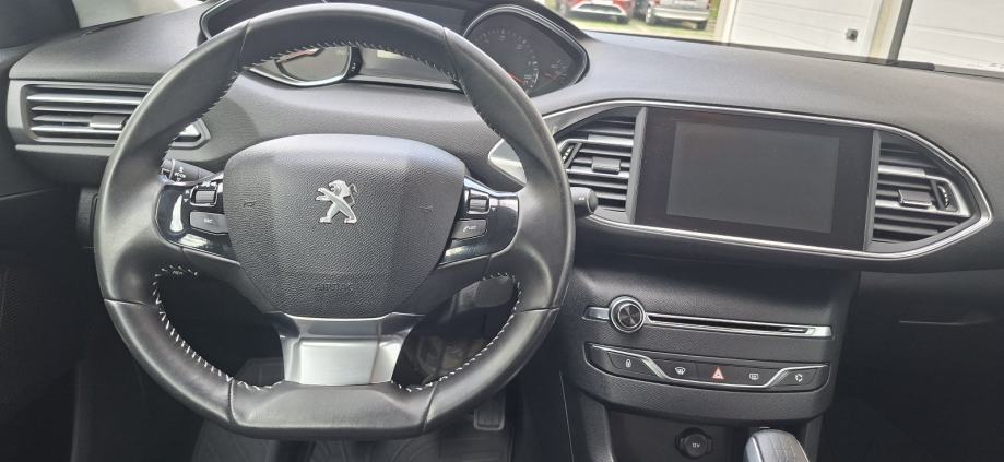Peugeot 308 1,6 HDi, 1. VLASNIK, ZAGREB, fotografija 11
