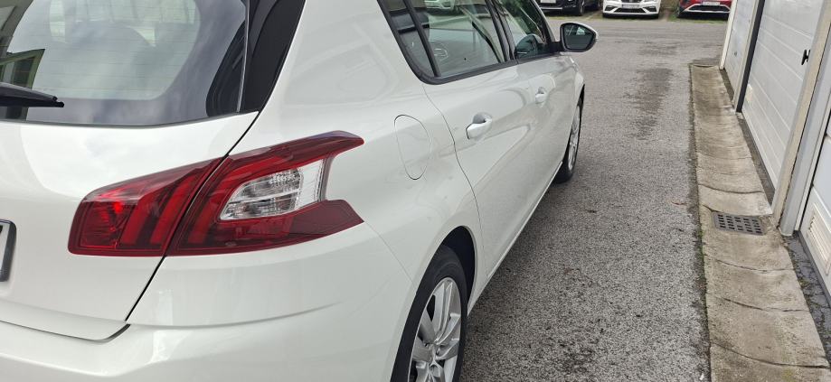 Peugeot 308 1,6 HDi, 1. VLASNIK, ZAGREB, fotografija 6